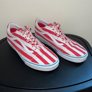 Where’s Waldo? Vans 11.5